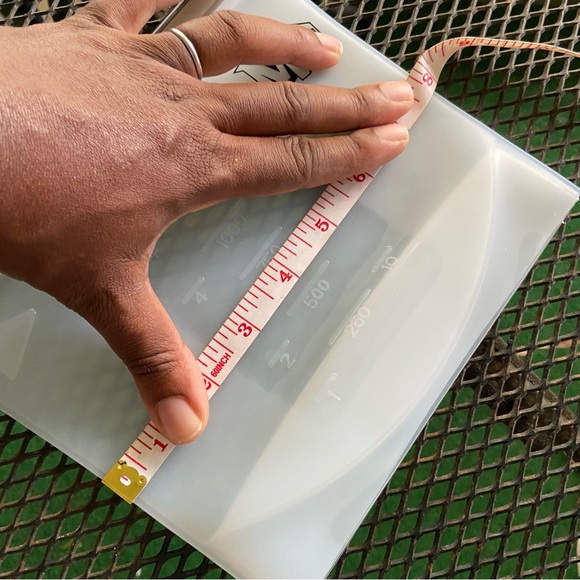 BRAND NEW 8 Resealable Re-usable Multi-size Silicon Storage Bags! - Picture 16 of 16